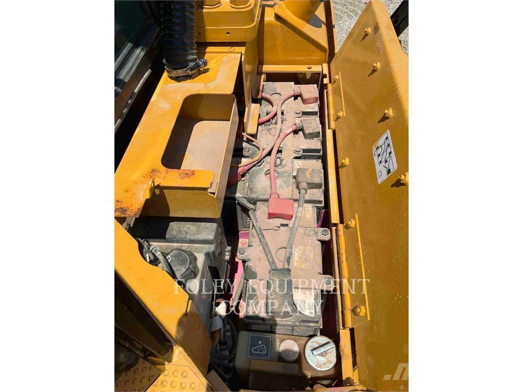 CAT D8T Bulldozer på larvebånd