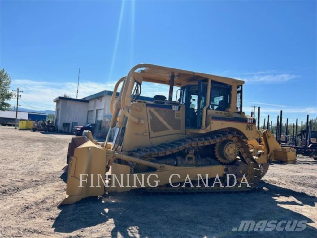 CAT D8T Bulldozer på larvebånd