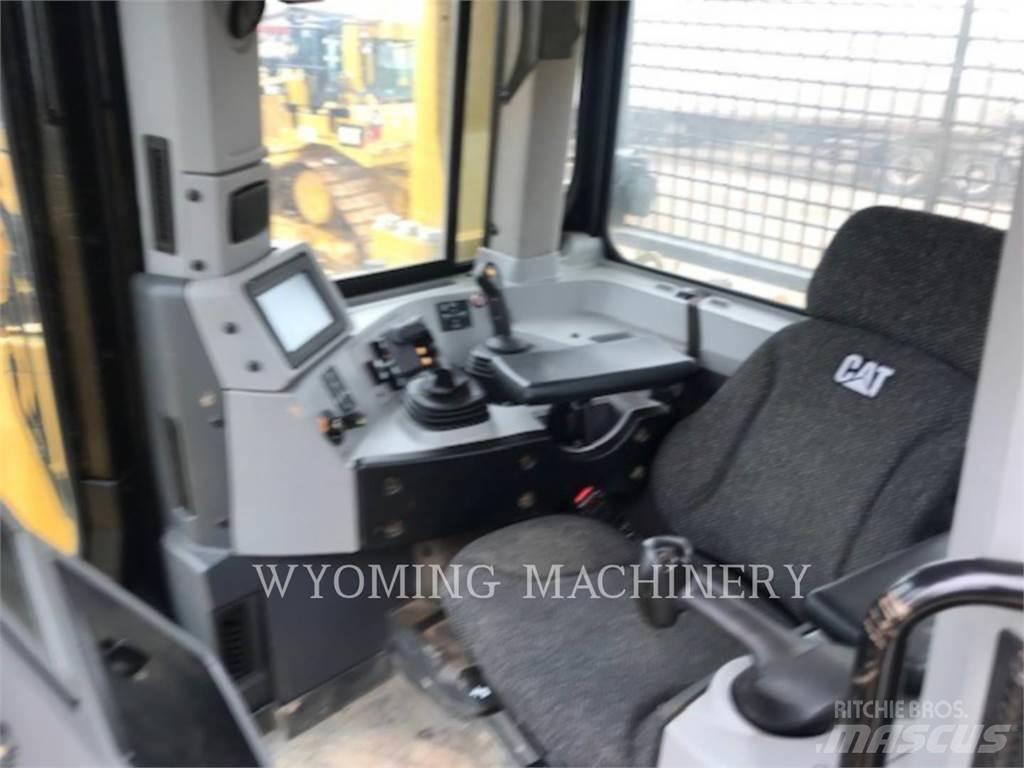 CAT D8T Bulldozer på larvebånd