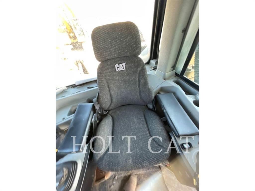 CAT D8T Bulldozer på larvebånd