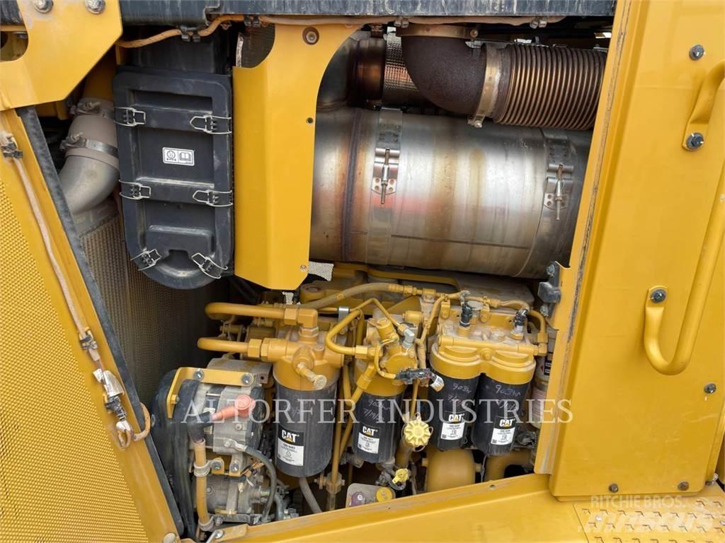 CAT D8T W Bulldozer på larvebånd