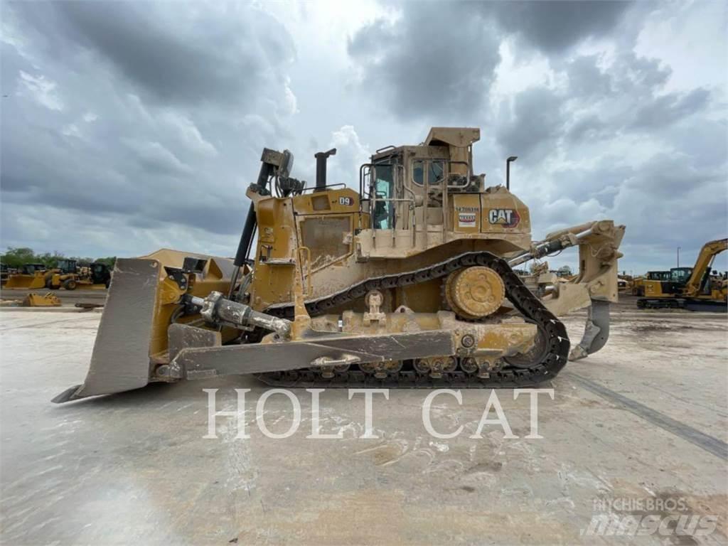 CAT D9 Bulldozer på larvebånd