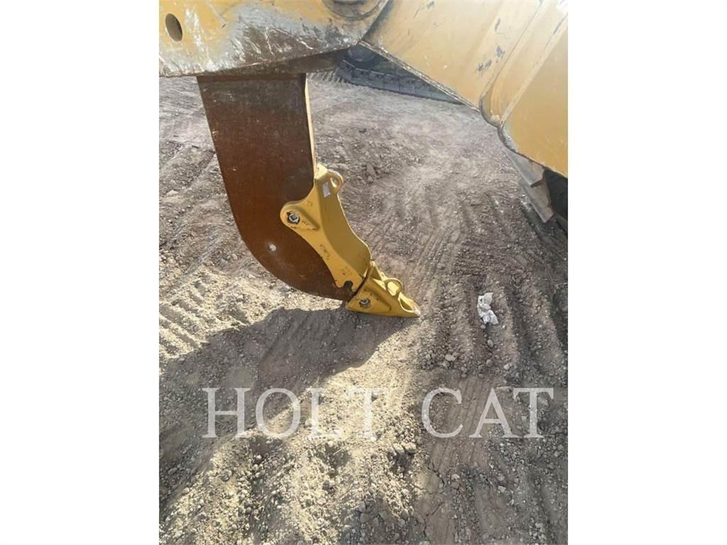 CAT D9 Bulldozer på larvebånd