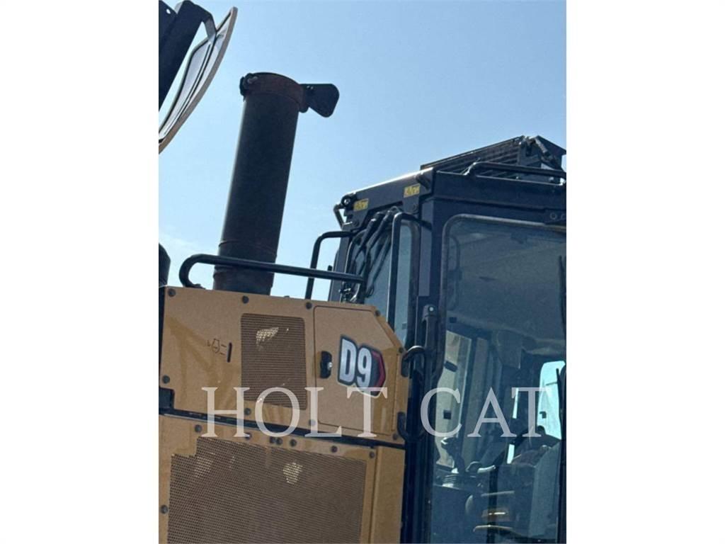 CAT D9 Bulldozer på larvebånd