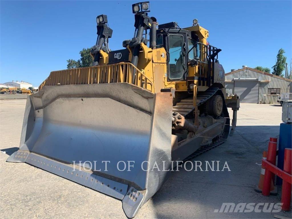 CAT D9 Bulldozer på larvebånd
