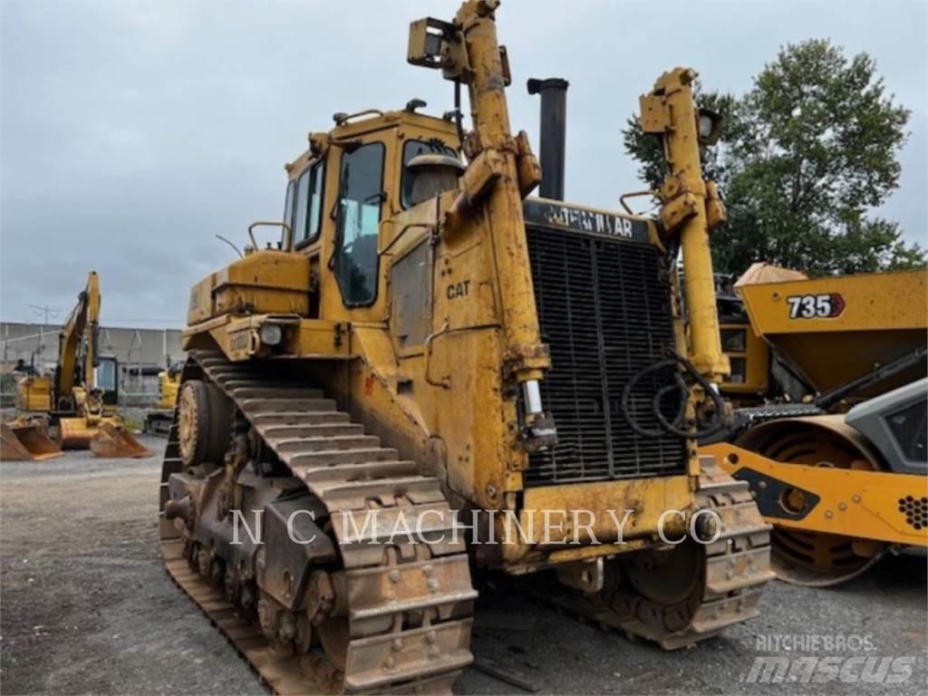CAT D9N Bulldozer på larvebånd