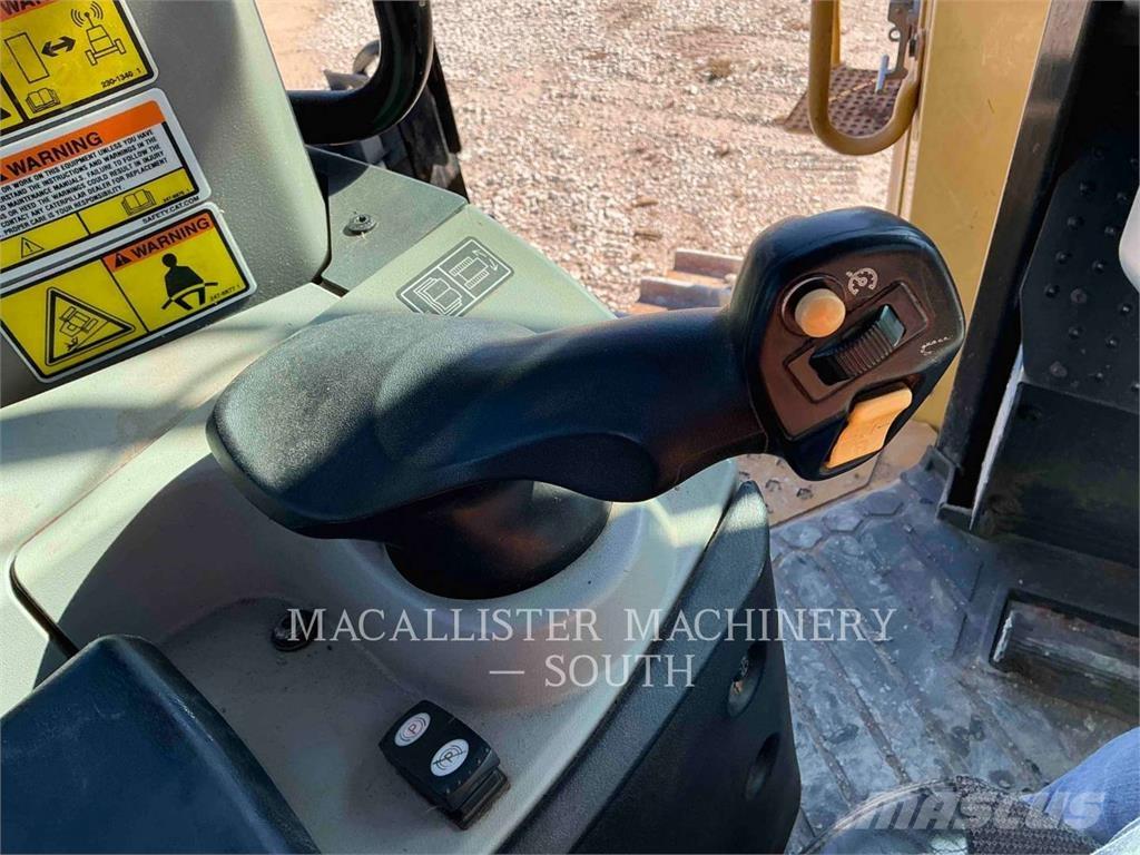 CAT D9T Bulldozer på larvebånd