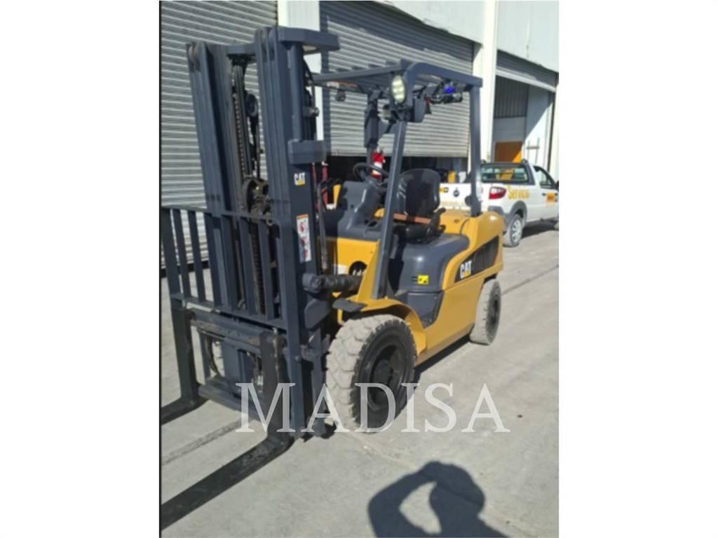CAT DP30NM5-D Gaffeltrucks - andre