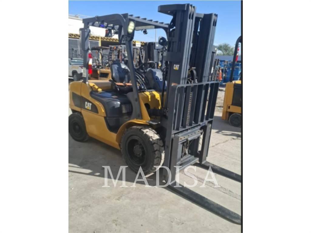 CAT DP30NM5-D Gaffeltrucks - andre