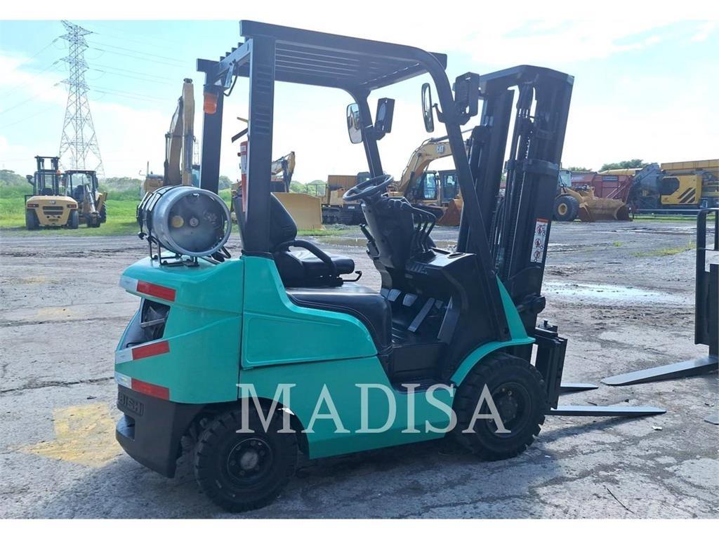 CAT FG18N Gaffeltrucks - andre