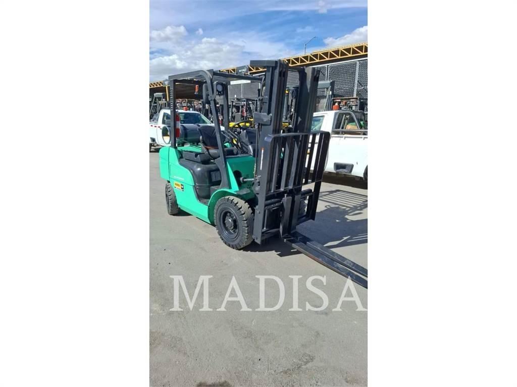 CAT FG25N5 Gaffeltrucks - andre