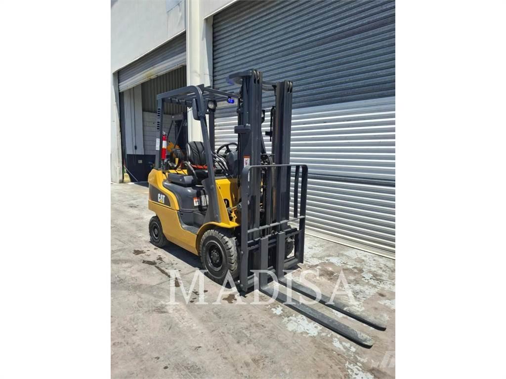 CAT GP15N5 Gaffeltrucks - andre