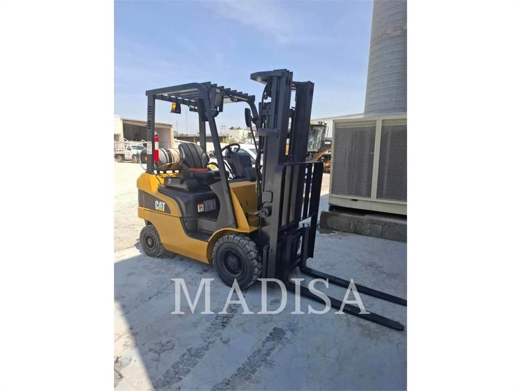 CAT GP15N5 Gaffeltrucks - andre