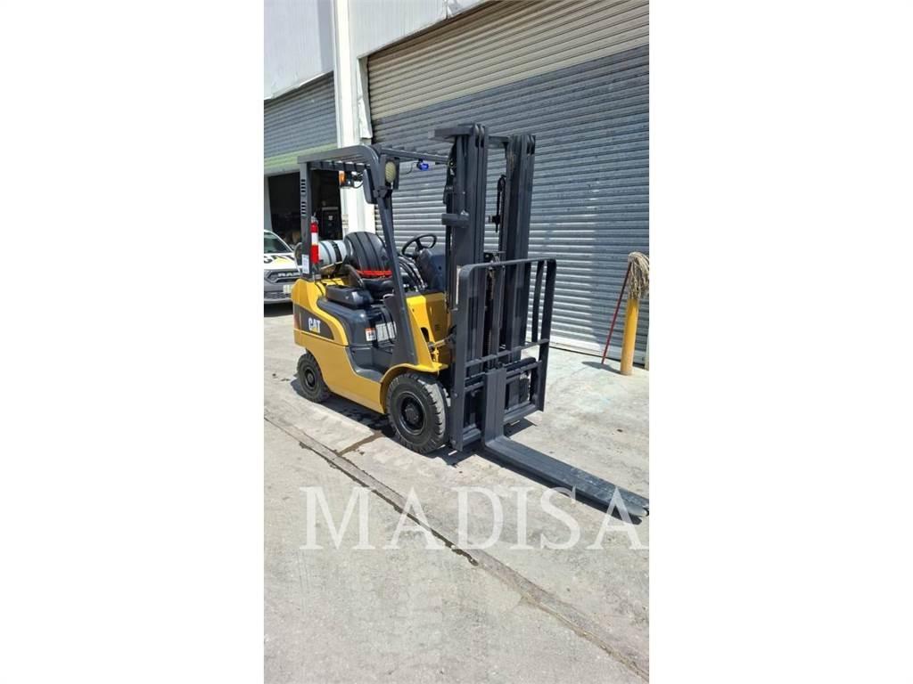 CAT GP15N5 Gaffeltrucks - andre