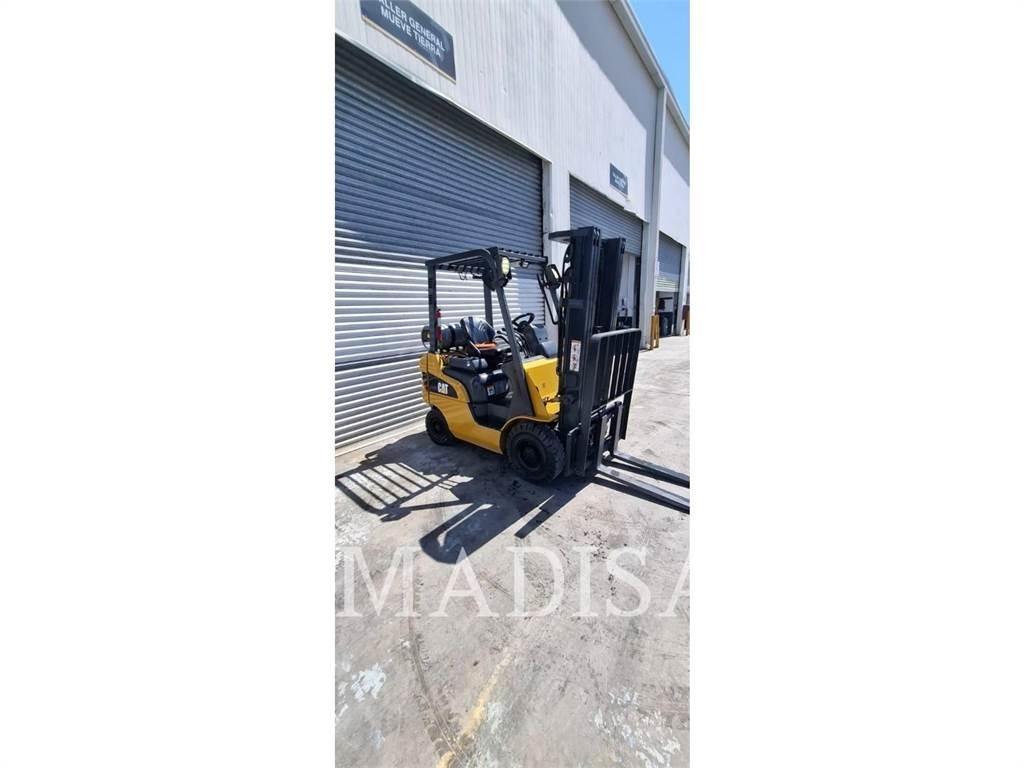 CAT GP15N5 Gaffeltrucks - andre
