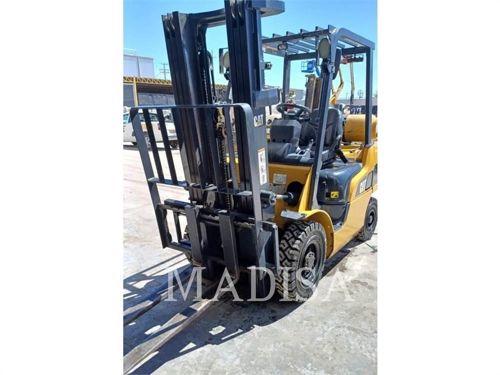 CAT GP25N5 Gaffeltrucks - andre