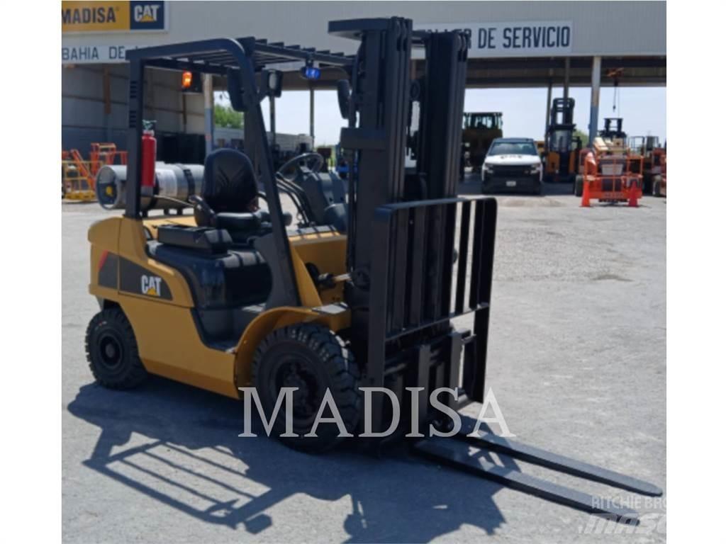 CAT GP25N5 Gaffeltrucks - andre