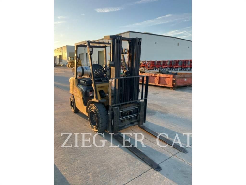 CAT GP30N5 Gaffeltrucks - andre