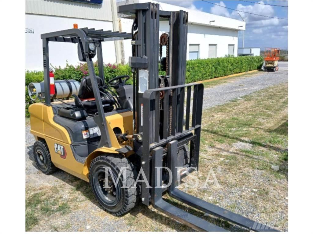 CAT GP35N5 Gaffeltrucks - andre