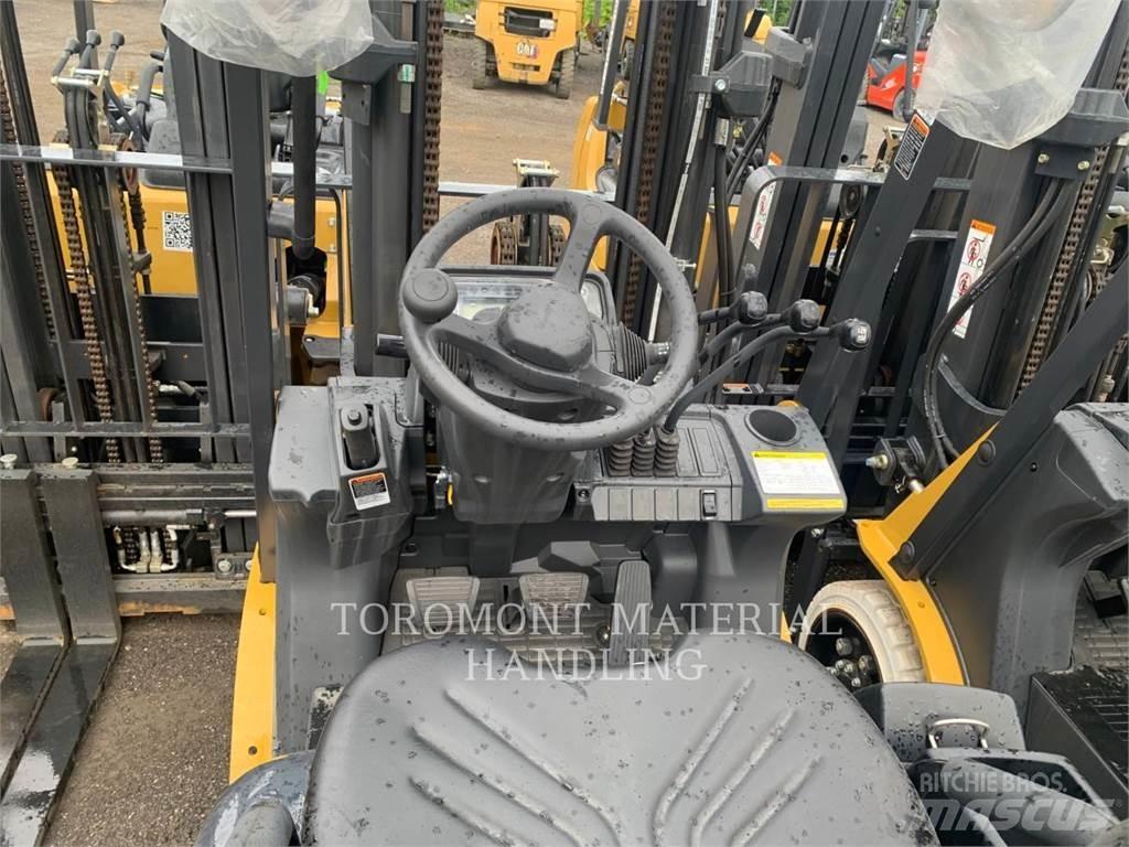 CAT LIFT TRUCKS 2C6000 Gaffeltrucks - andre