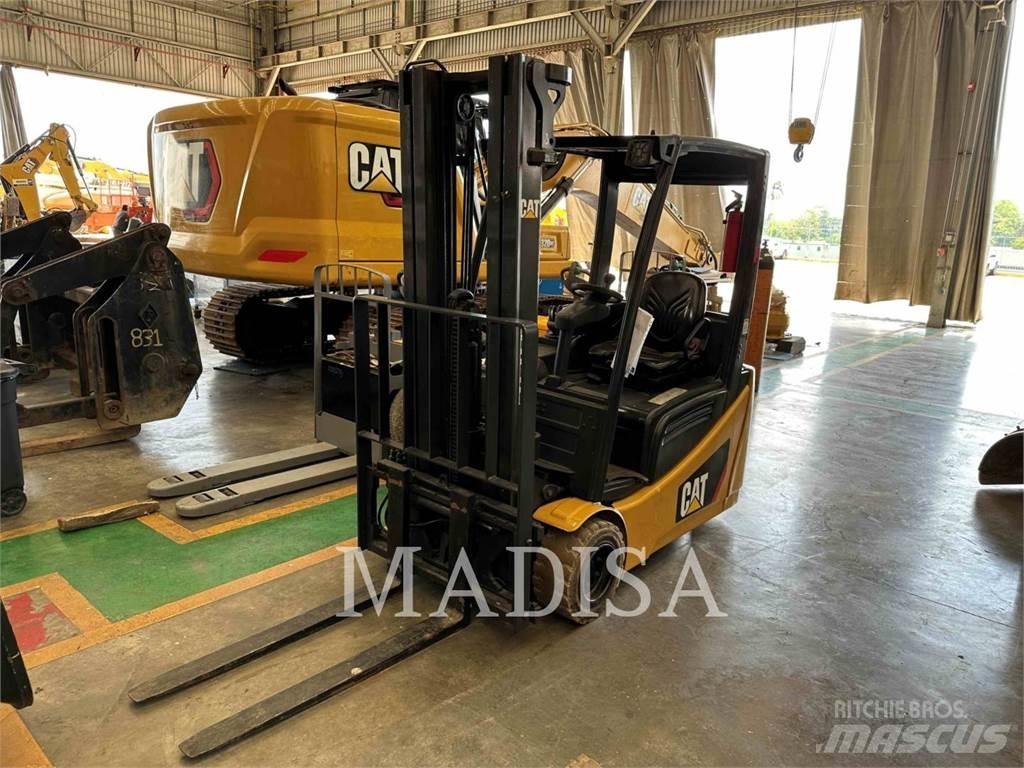 CAT LIFT TRUCKS 2ET4000 Gaffeltrucks - andre