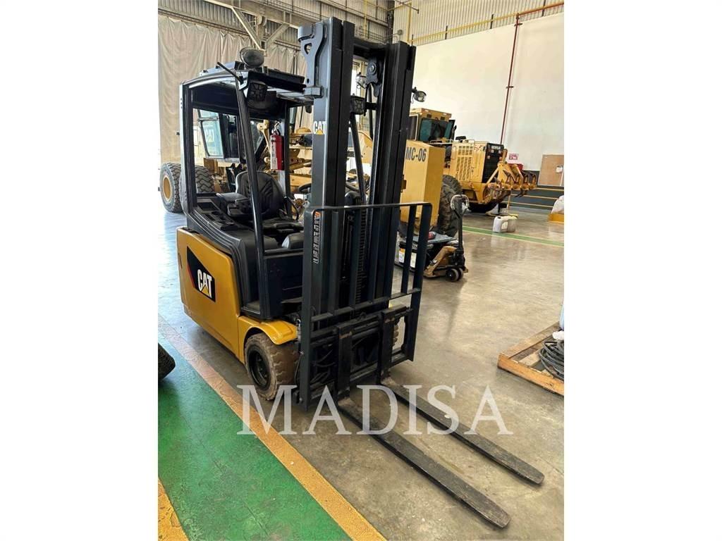 CAT LIFT TRUCKS 2ET4000 Gaffeltrucks - andre