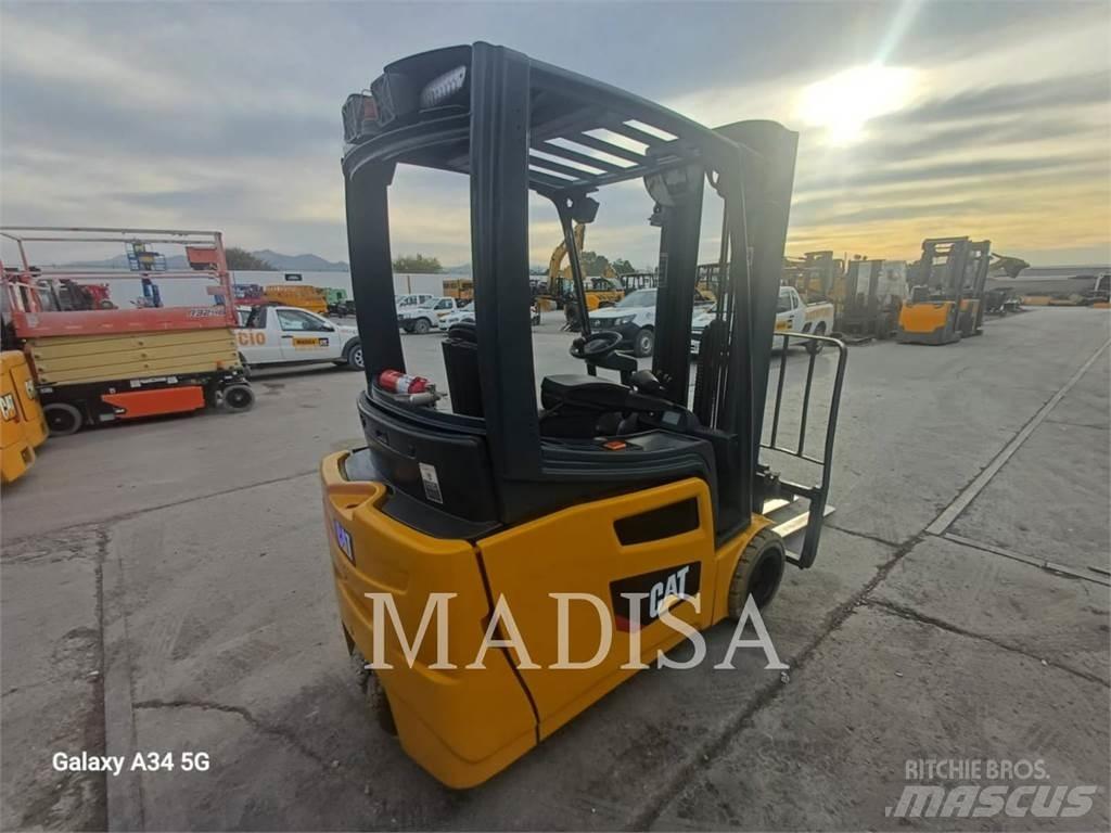 CAT LIFT TRUCKS 2ET4000 Gaffeltrucks - andre