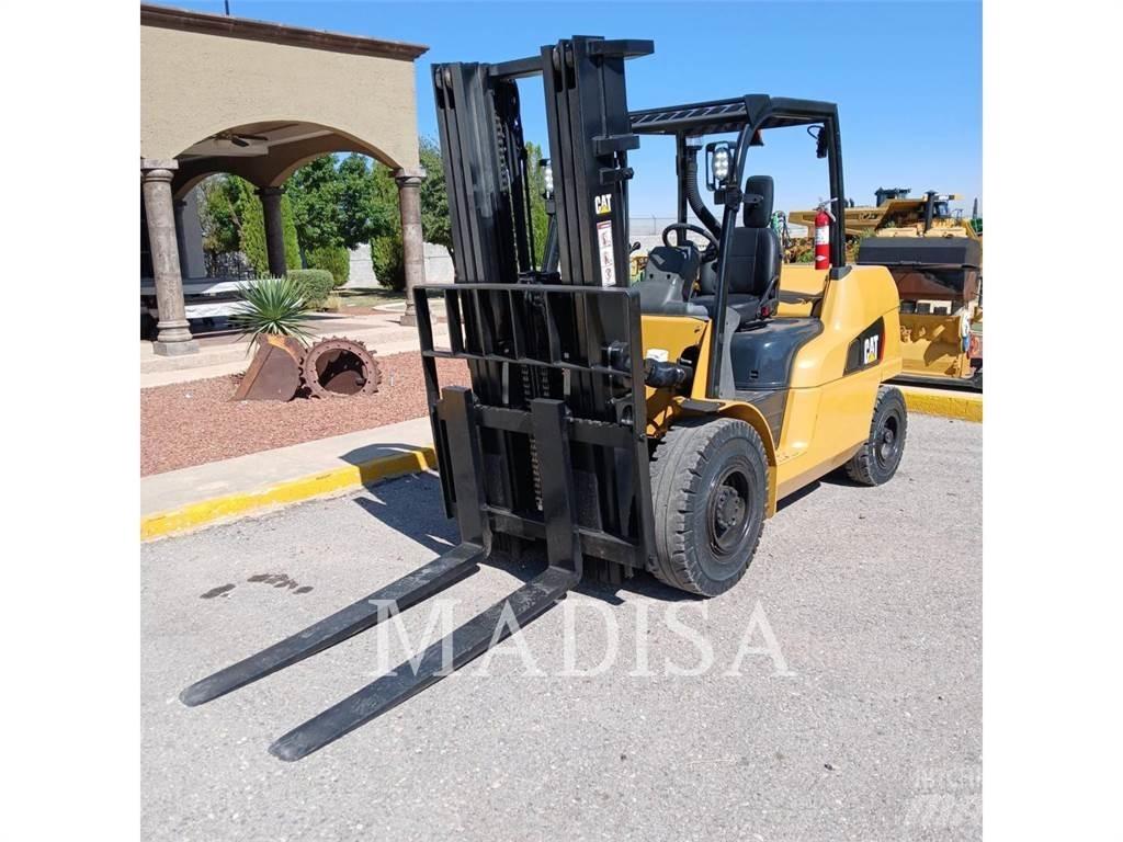 CAT LIFT TRUCKS DP50NM1 Diesel gaffeltrucks