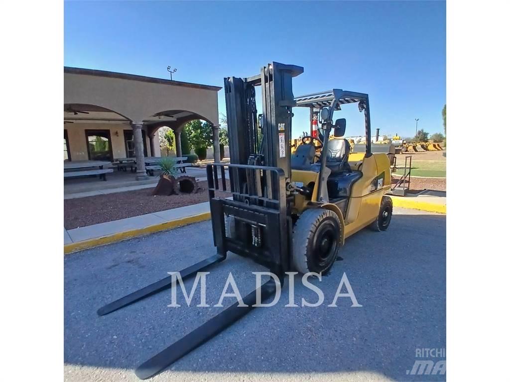 CAT LIFT TRUCKS DP50NM1 Diesel gaffeltrucks