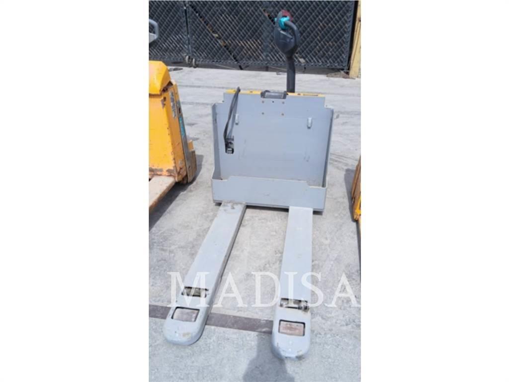 CAT LIFT TRUCKS EJE120E Udslæbningstraktorer