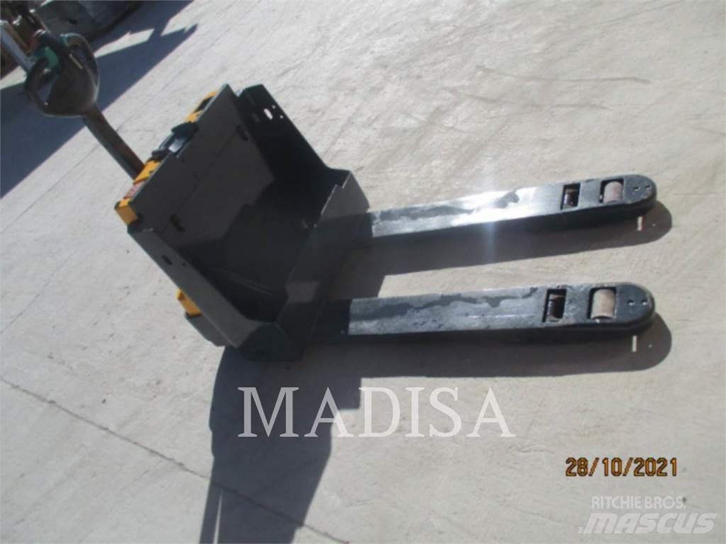 CAT LIFT TRUCKS EJE120E Gaffeltrucks - andre
