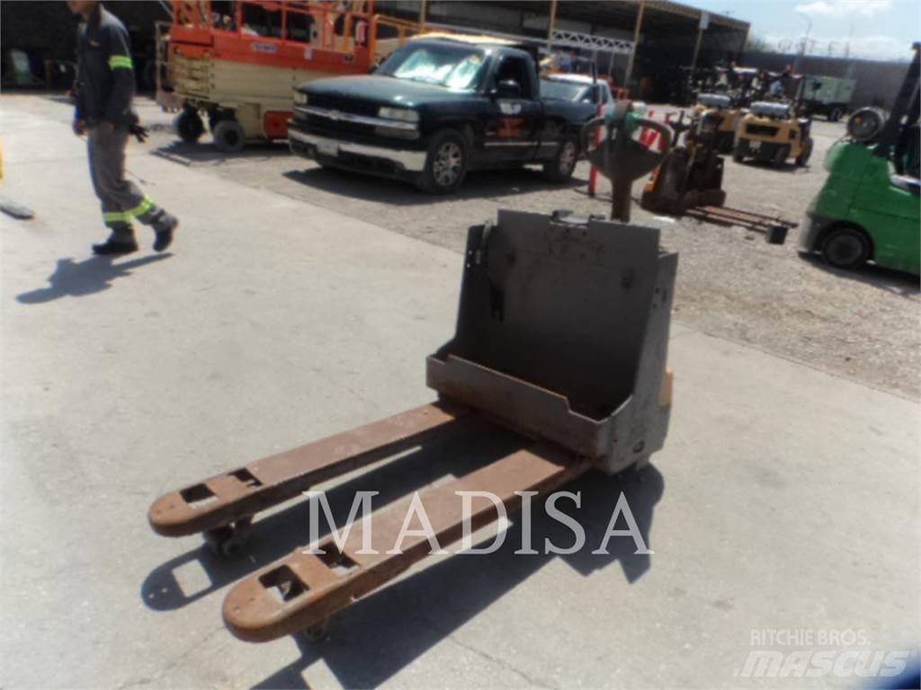 CAT LIFT TRUCKS EJE120E Gaffeltrucks - andre