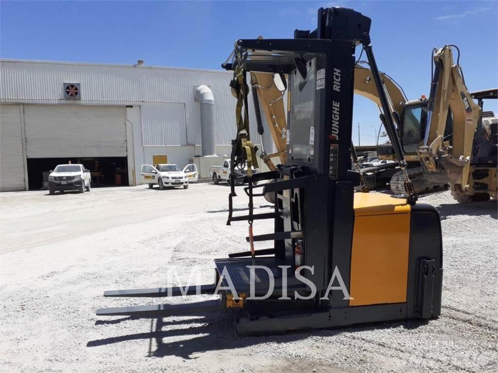CAT LIFT TRUCKS EKS308 Gaffeltrucks - andre