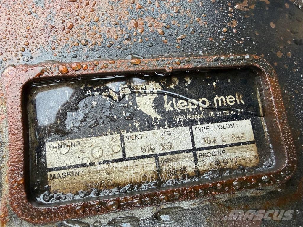 CAT M316-07 Gravemaskiner på hjul