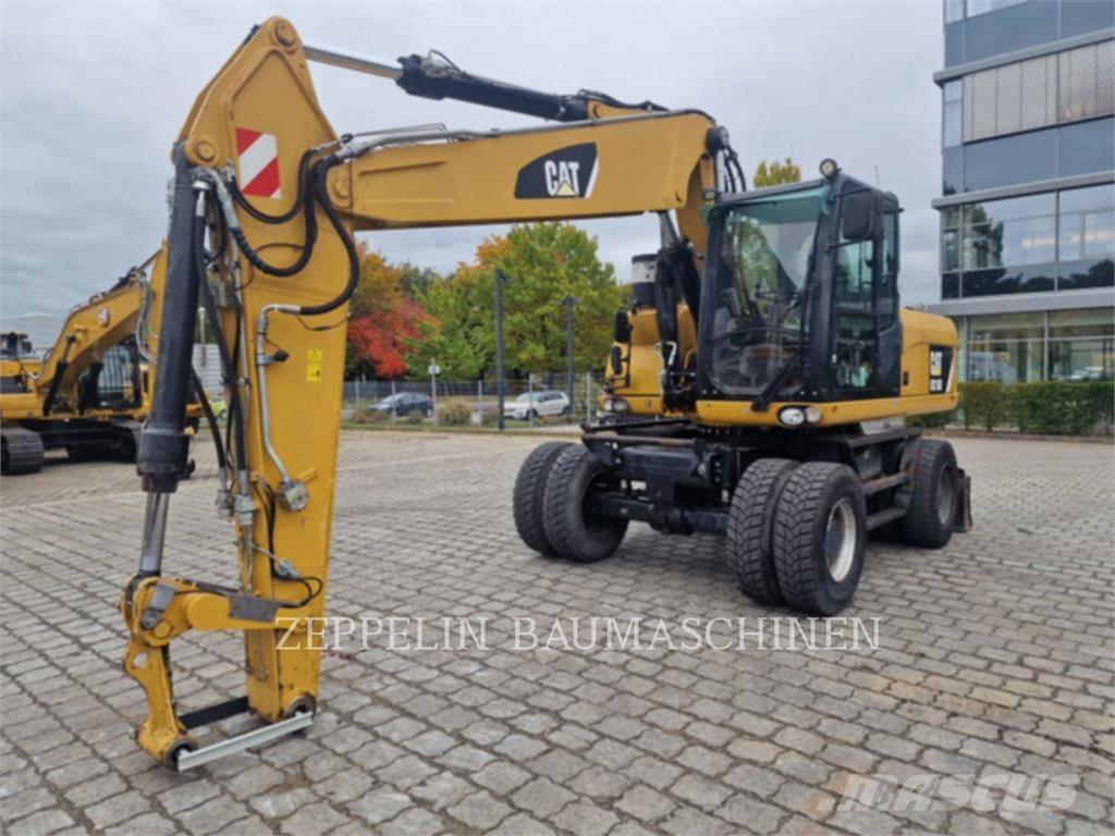 CAT M318D Gravemaskiner på hjul