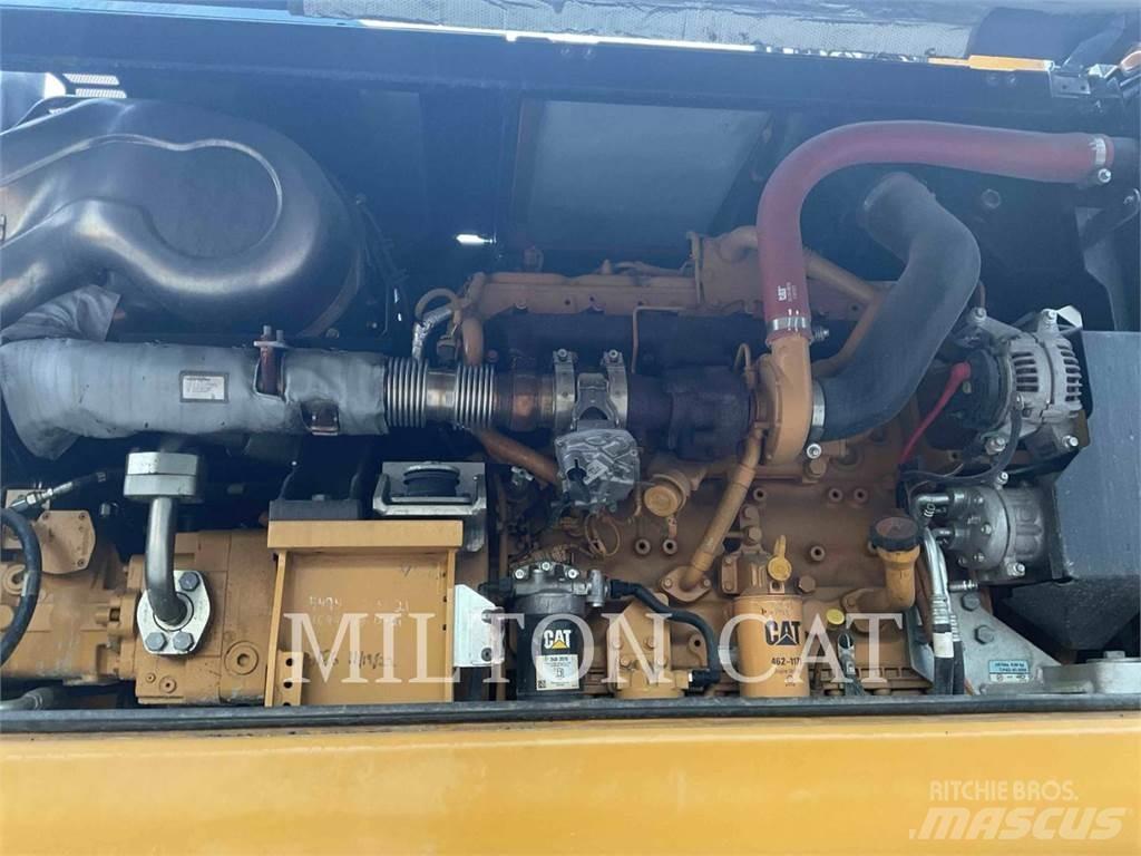 CAT M320F Gravemaskiner på hjul