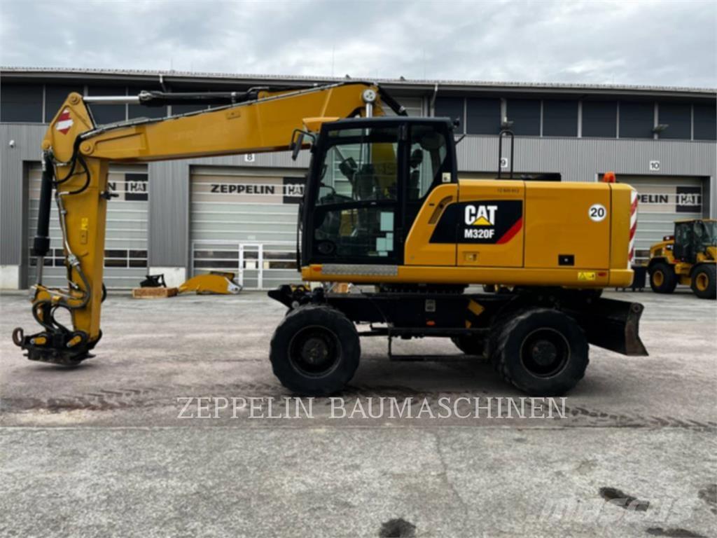CAT M320F Gravemaskiner på hjul