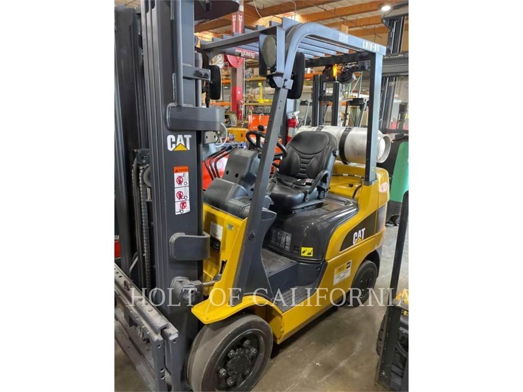 CAT MITSUBISHI C5000-LE Gaffeltrucks - andre