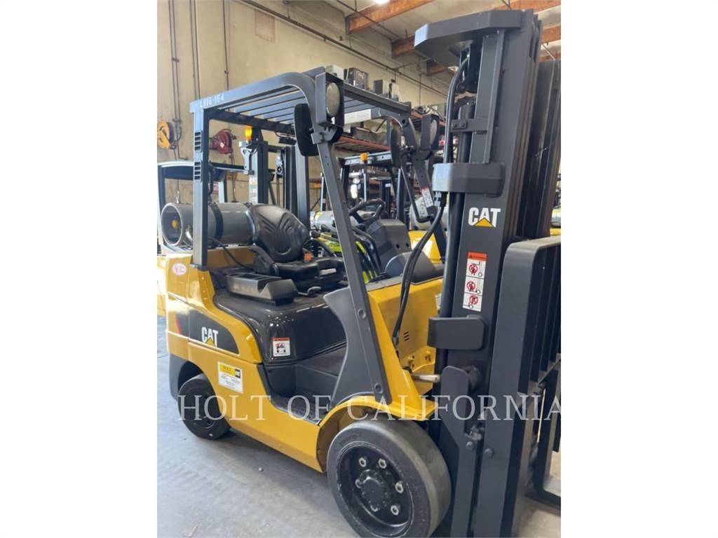 CAT MITSUBISHI C6000-LE Gaffeltrucks - andre
