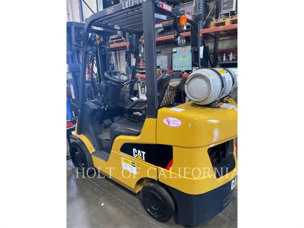 CAT MITSUBISHI C6000-LE Gaffeltrucks - andre