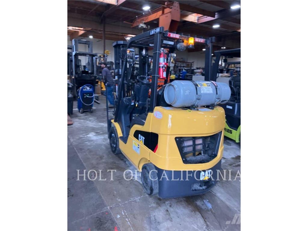 CAT MITSUBISHI C6000-LE Gaffeltrucks - andre