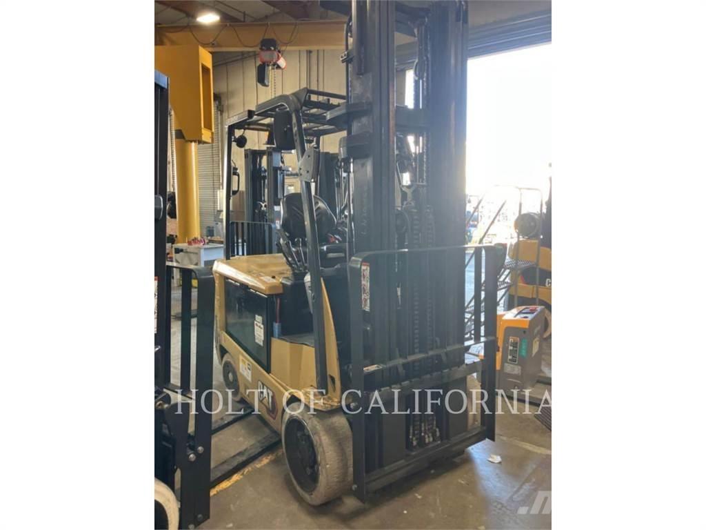 CAT MITSUBISHI EC30LN3 El gaffeltrucks