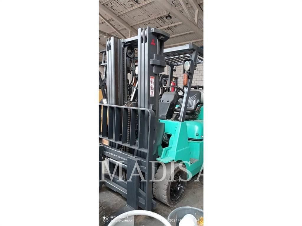 CAT MITSUBISHI FGC40K Gaffeltrucks - andre