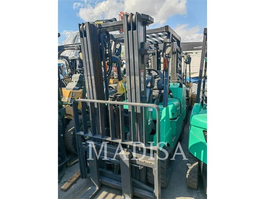 CAT MITSUBISHI FGC40K Gaffeltrucks - andre