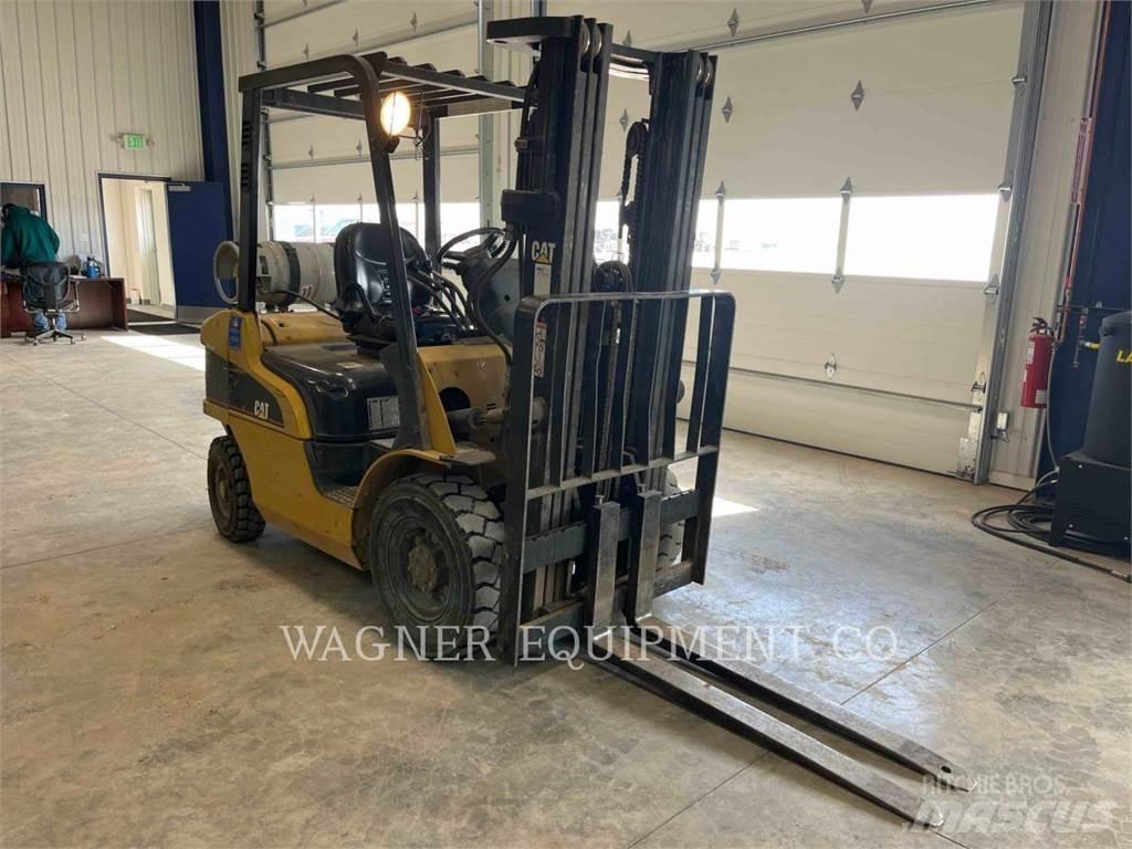 CAT P5000 LPG gaffeltrucks
