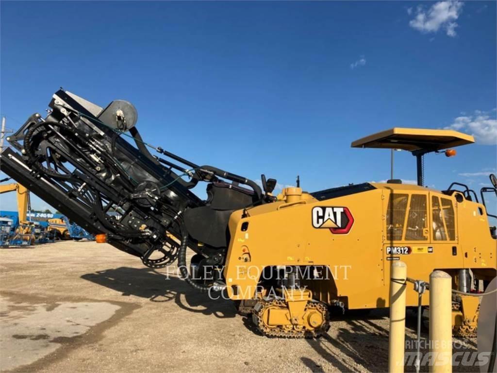 CAT PM312-02 Asfaltudlæggere