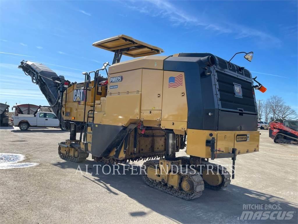 CAT PM825 Asfalt-koldfræsere