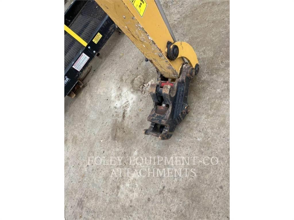 CAT QC305 Gravemaskiner på larvebånd