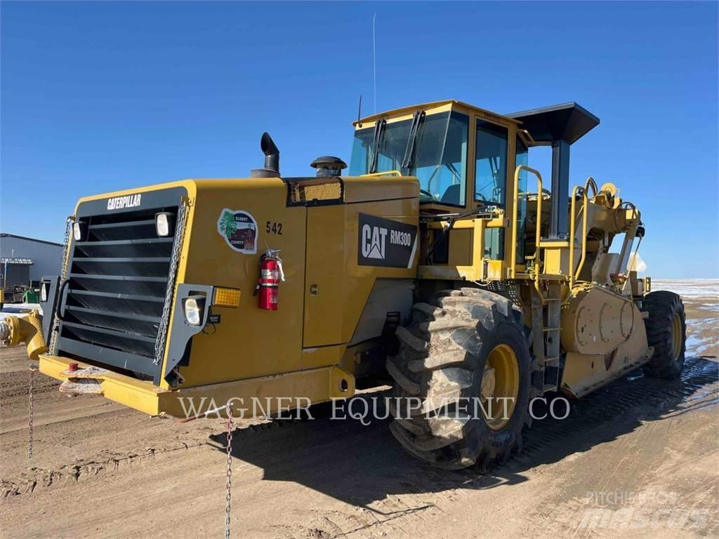 CAT RM300 Asfaltrecyclere