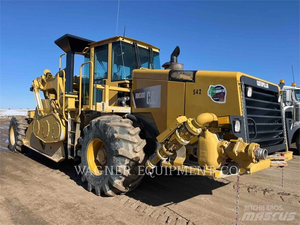 CAT RM300 Asfaltrecyclere
